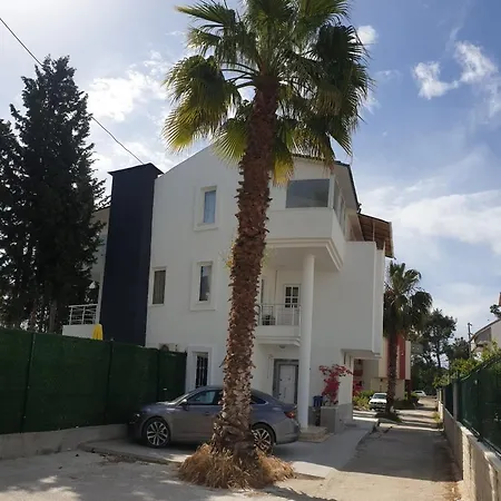 Elit3-14 Beds-7Rooms Full Triplex Villa In Belek With 10Meter Private Pool & Garden Wi-Fi- Full Kitchen & Bed Equipments-New Air Conditions Free Parking Belek