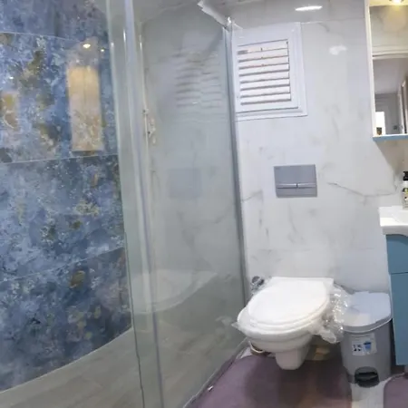 Villa Elit3-14 Beds-7Rooms Full Triplex Villa In Belek With 10Meter Private Pool & Garden Wi-Fi- Full Kitchen & Bed Equipments-New Air Conditions Free Parking Belek