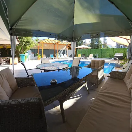 Greenvilla3 Belek-15 Beds-7rooms Full Triplex In With 10meter Private Pool & Garden Wi-fi- Full Kitchen & Bed Equipments-new Air Conditions Free Parking 3shower & Wc Villa Belek